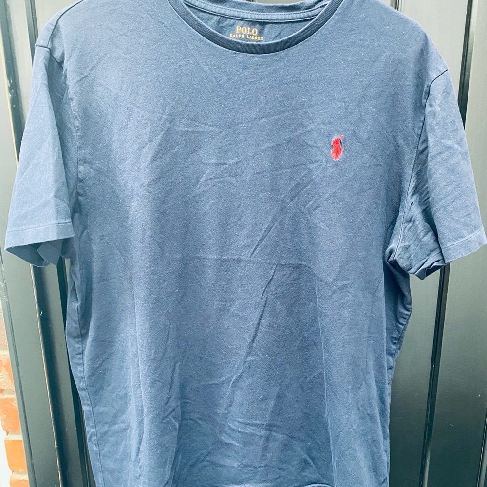 Mens Ralph Lauren t-shirt.